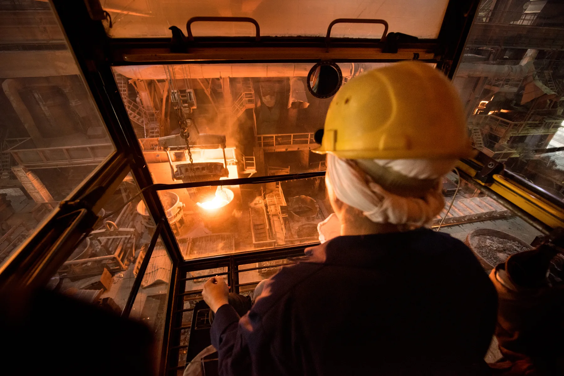 Crane operator cabin environment for Arise Crane Simulator industrial training